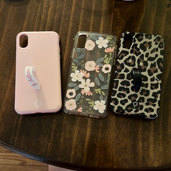 SOLD iPhone XS case bundle - Picture 1 of 3